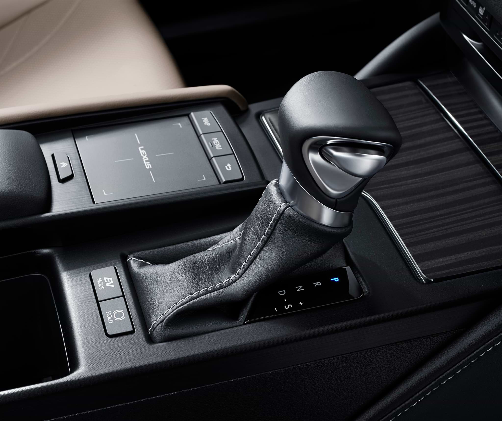 Lexus ES 300h interior.
