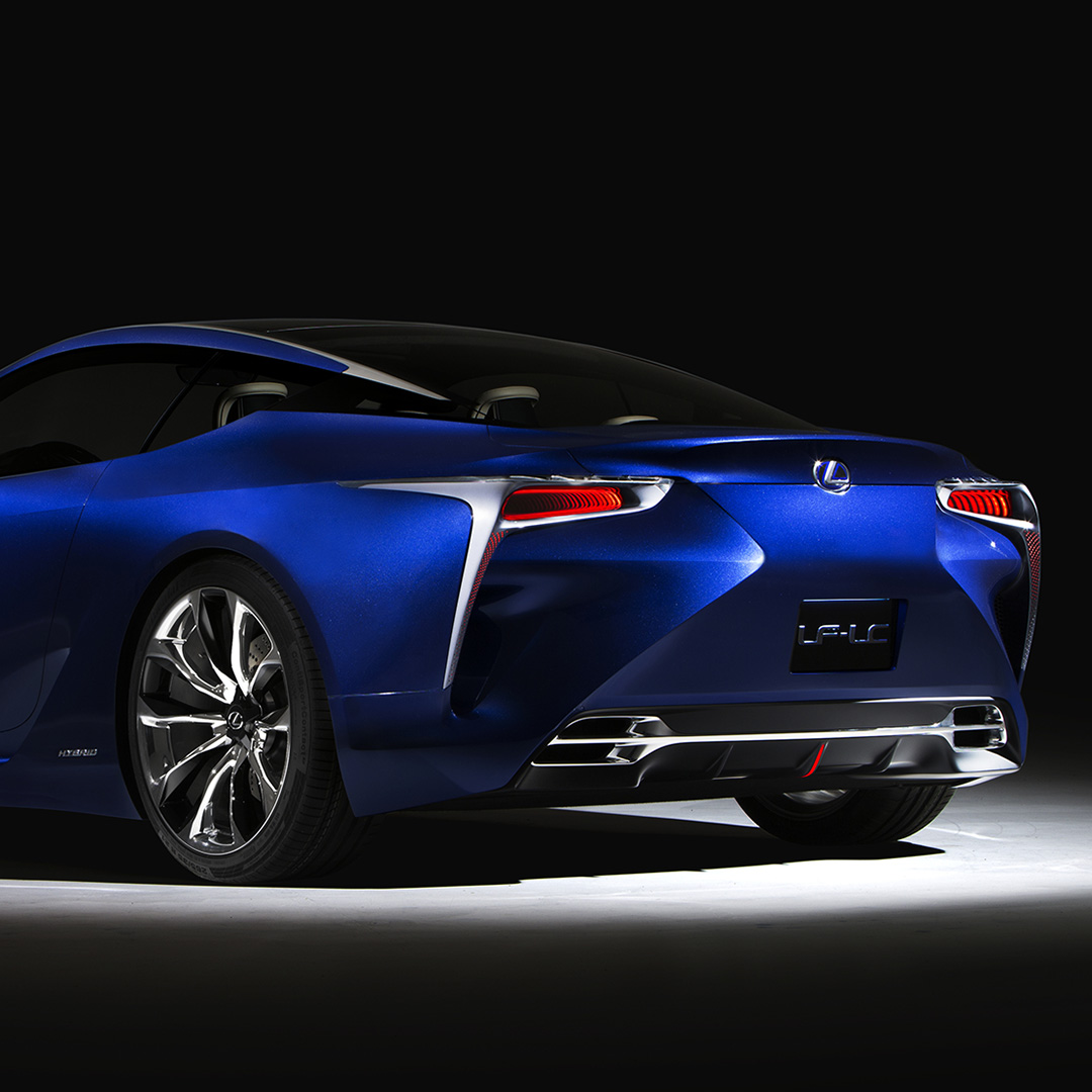 Pre-production model shown. Final range and specifications may differ from those depicted.