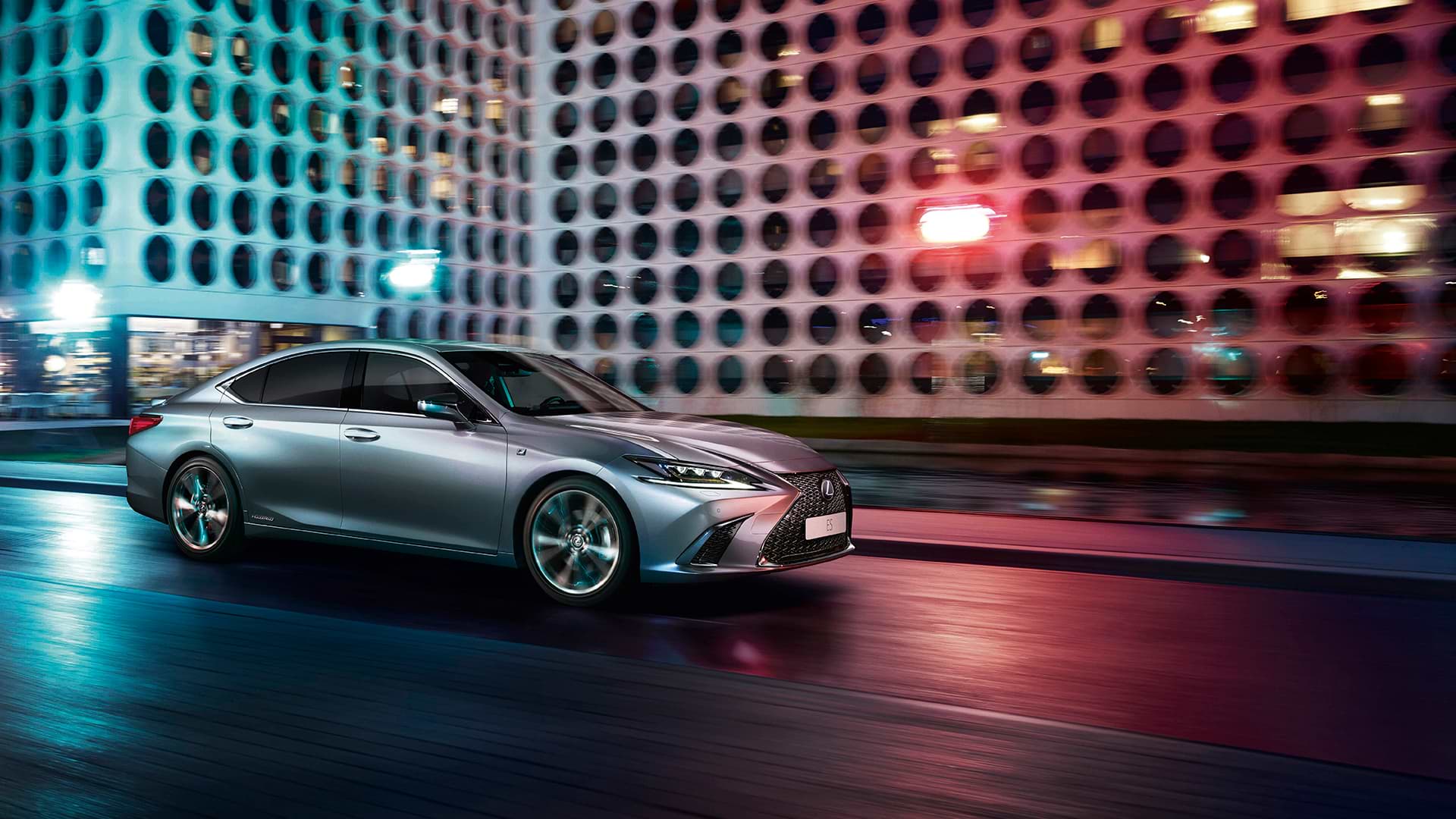 Lexus ES F Sport