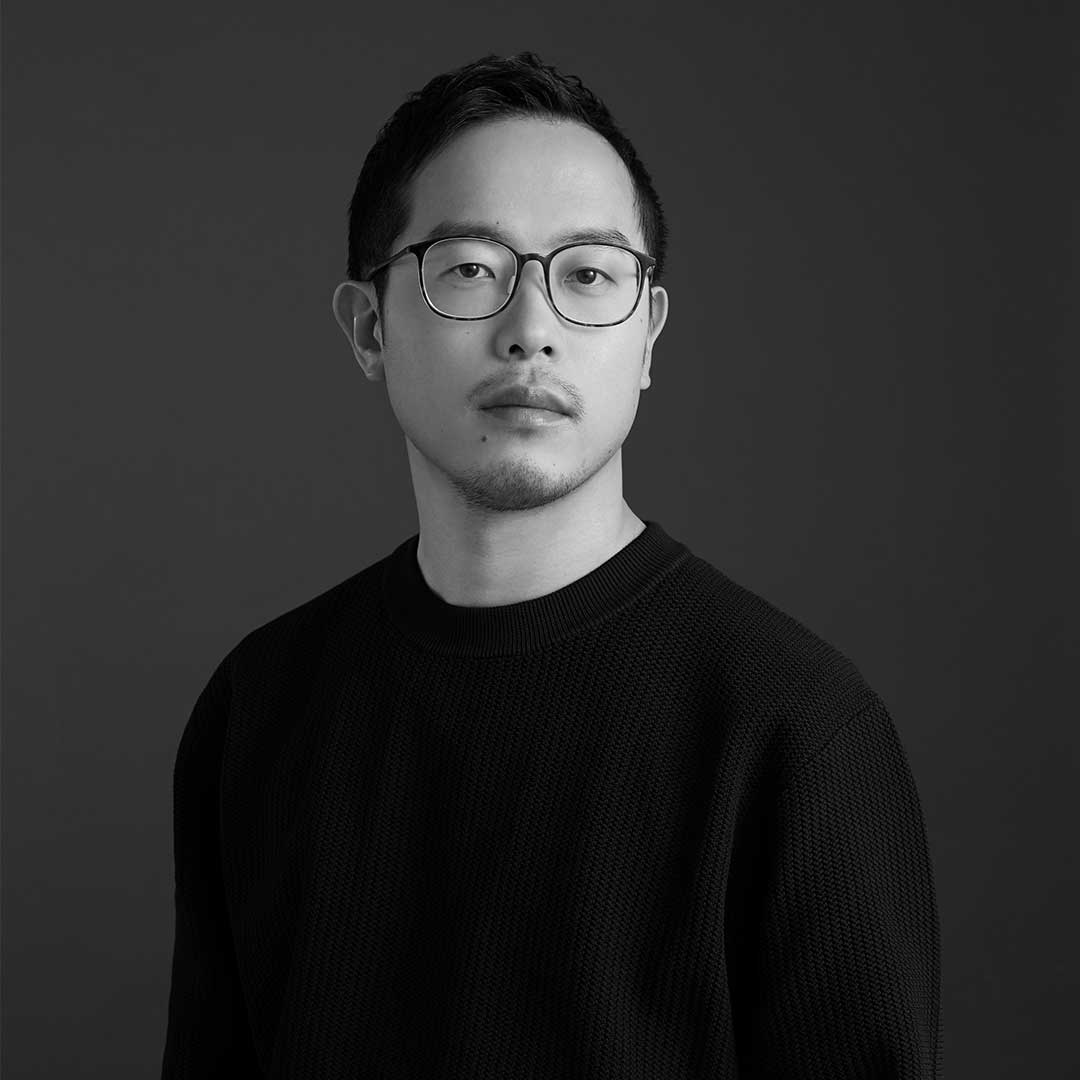 Artist Hideki Yoshimoto